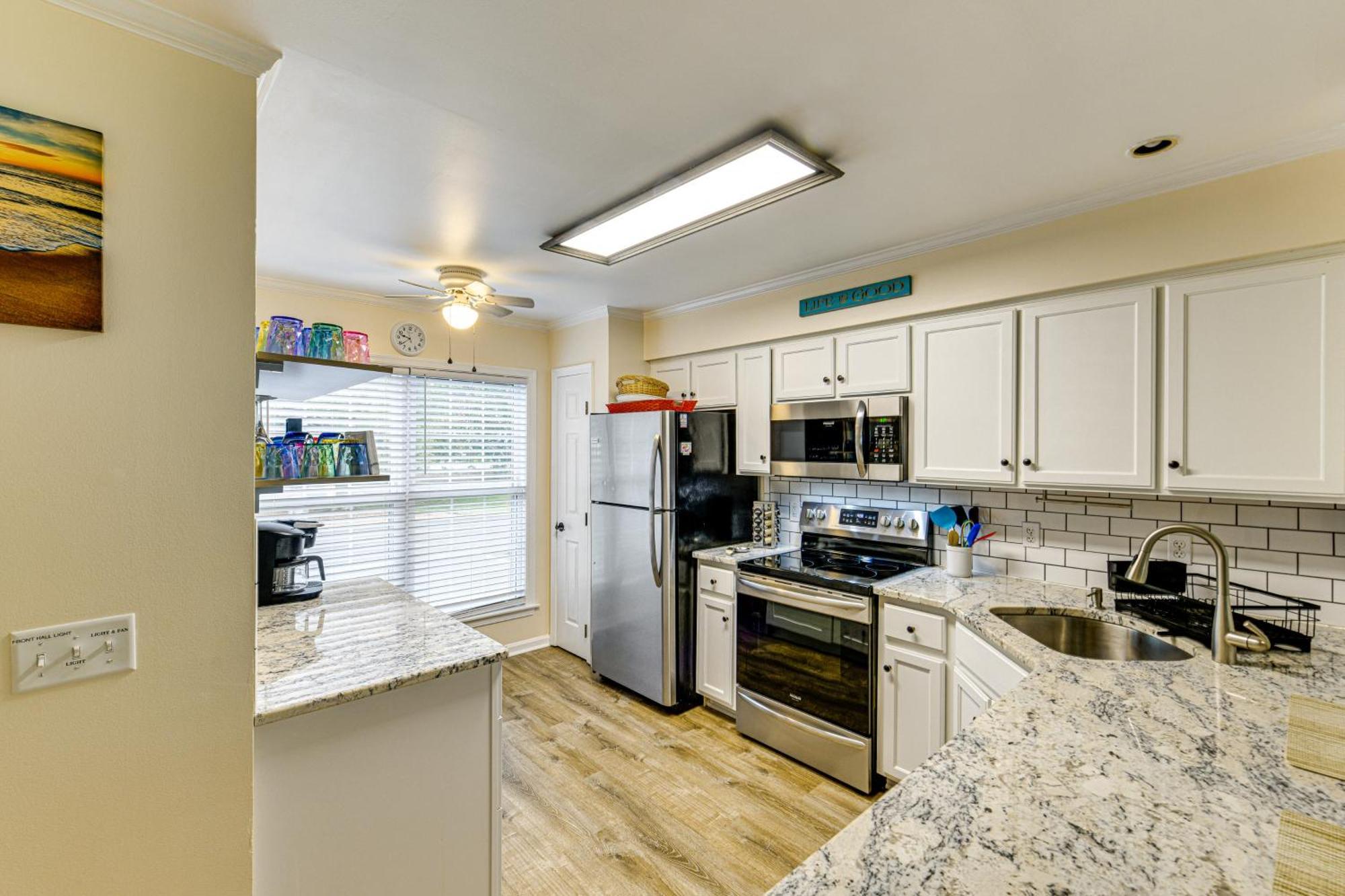Luxe Updated Resort Escape Less Than 2 Mi To Rehoboth Beach Dış mekan fotoğraf